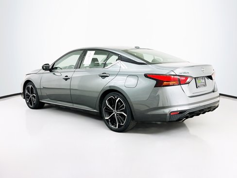 Used 2023 Nissan Altima 2.5 SR image 5