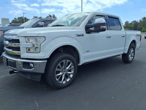 Used 2017 Ford F150 Lariat w/ Equipment Group 502A Luxury image 6