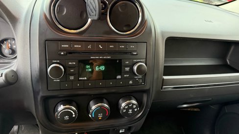 Used 2016 Jeep Patriot Sport w/ Power Value Group image 17