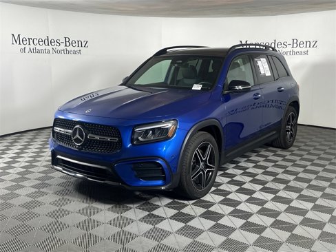 Used 2024 Mercedes-Benz GLB 250 image 3