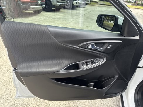 Used 2020 Chevrolet Malibu LT image 10
