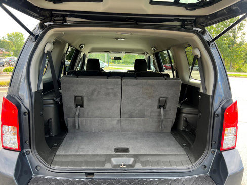 Used 2011 Nissan Pathfinder S w/ Protection Pkg image 35
