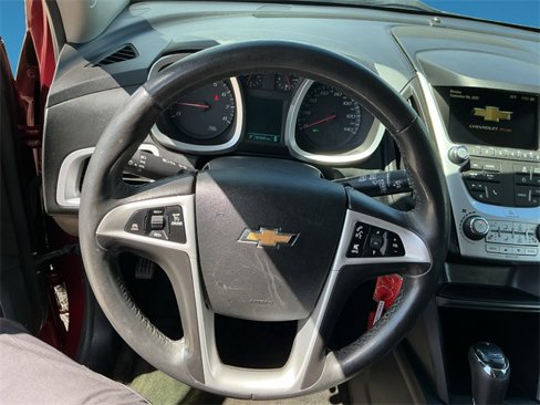 Used 2017 Chevrolet Equinox LT w/ Convenience Package image 9