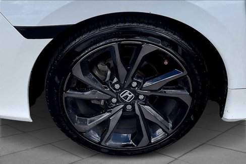 Used 2019 Honda Civic Sport image 9