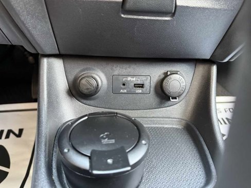 Used 2010 Hyundai Accent GS w/ Premium Pkg 3 image 19