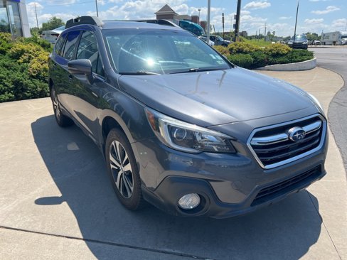 Used 2018 Subaru Outback 2.5i Limited image 7