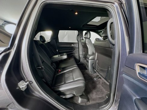 Used 2016 Jeep Grand Cherokee Limited image 28
