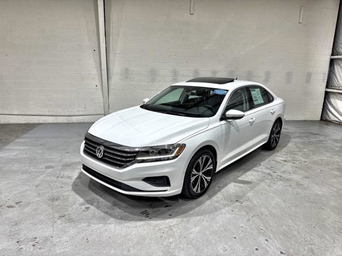 Used 2020 Volkswagen Passat 2.0T SEL image 14