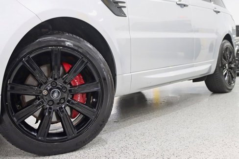 Used 2020 Land Rover Range Rover Sport HST image 4