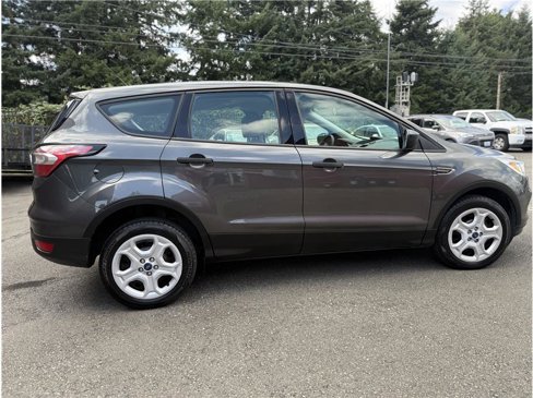 Used 2017 Ford Escape S image 7