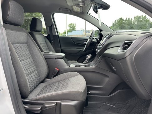 Used 2022 Chevrolet Equinox LT image 7