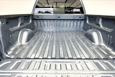 Used 2016 GMC Sierra 1500 SLT w/ SLT Premium Package image 27