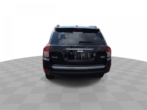 Used 2017 Jeep Compass High Altitude image 7