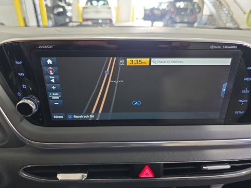 Used 2020 Hyundai Sonata Limited w/ Preferred Accessory Package image 10