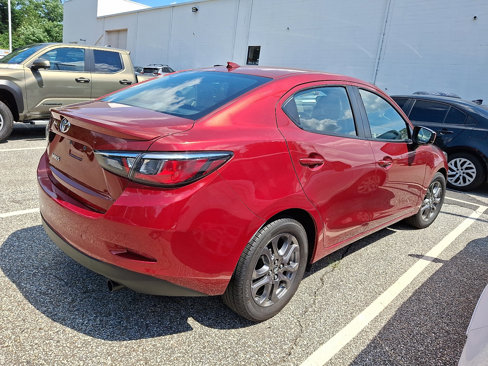 Used 2019 Toyota Yaris L image 4