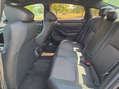 Used 2022 Honda Accord Sport image 10