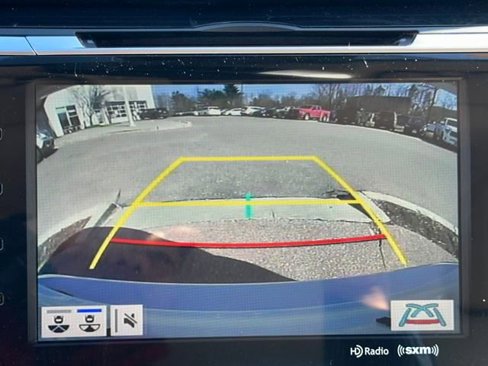 Used 2020 Toyota Camry XLE image 17