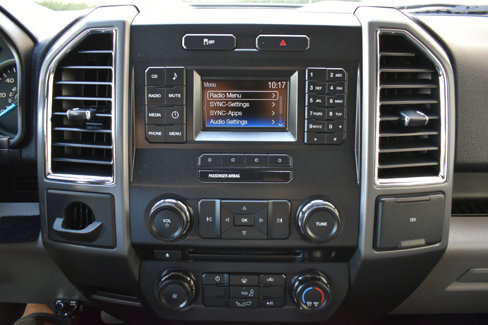 Used 2015 Ford F150 XLT image 20