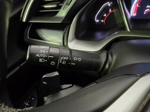 Used 2019 Honda Civic Sport image 14