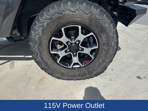 Used 2017 Jeep Wrangler Unlimited Sahara w/ Dual Top Group image 12