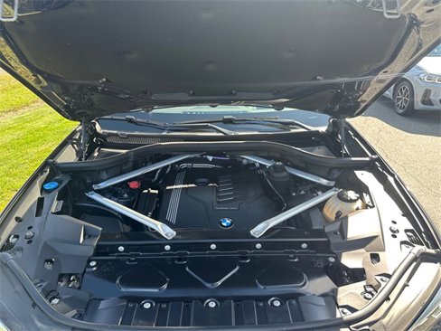 Used 2022 BMW X5 xDrive40i image 40