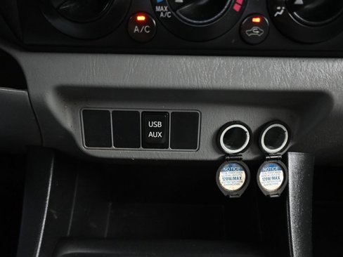 Used 2014 Toyota Tacoma PreRunner image 17