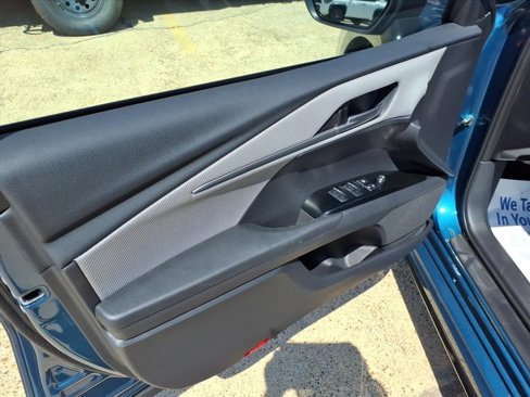 New 2025 Toyota Camry SE image 11