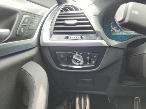 Used 2021 BMW X3 sDrive30i w/ M Sport Package image 38