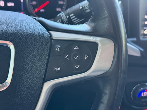 Used 2019 GMC Terrain SLT image 16