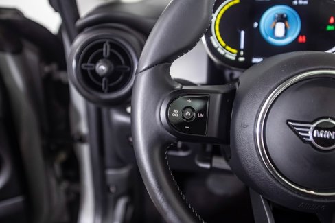 Used 2023 MINI Cooper SE image 33