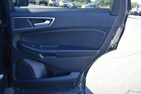 Used 2023 Ford Edge SEL w/ Convenience Package image 45