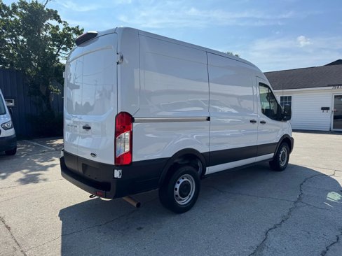 Used 2023 Ford Transit 250 Medium Roof image 6