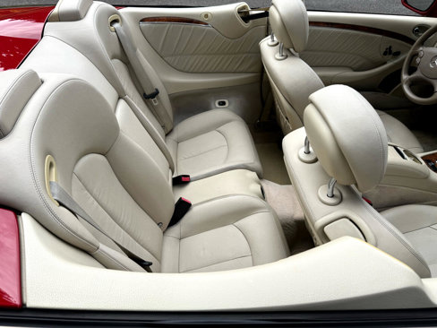 Used 2007 Mercedes-Benz CLK 350 Cabriolet image 22