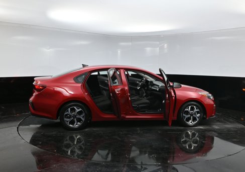 Used 2020 Kia Forte LXS image 39