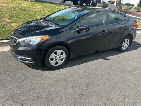 Used 2016 Kia Forte LX image 1