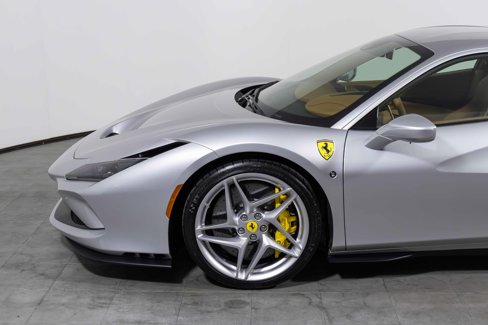Used 2022 Ferrari F8 Tributo image 13