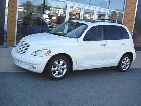 Used 2002 Chrysler PT Cruiser Limited image 1