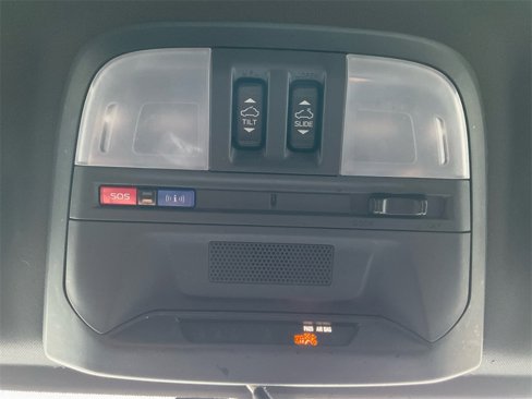 Used 2022 Subaru WRX Limited image 11