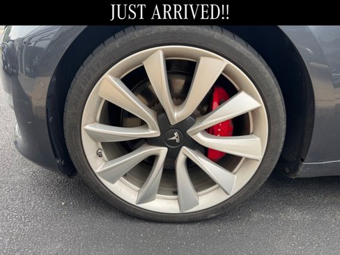 Used 2019 Tesla Model 3 Performance image 6