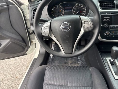 Used 2017 Nissan Altima 2.5 S w/ Power Driver Seat Package image 27