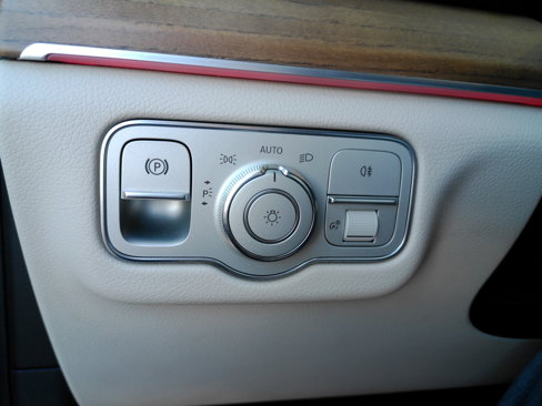 Certified 2021 Mercedes-Benz GLE 350 w/ AMG Line Exterior image 29