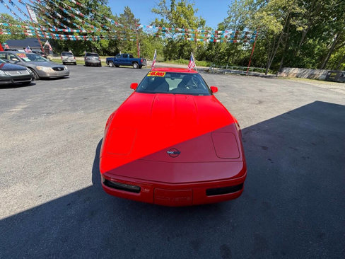 Used 1995 Chevrolet Corvette Coupe image 3