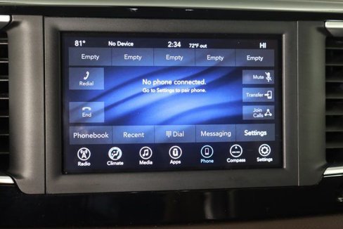 Used 2018 Chrysler Pacifica Touring Plus image 36