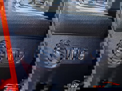 Used 2019 Dodge Challenger SRT Hellcat Redeye image 24