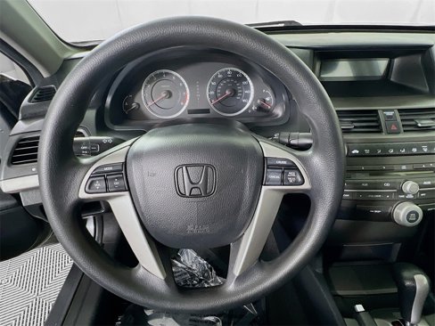 Used 2011 Honda Accord LX image 17