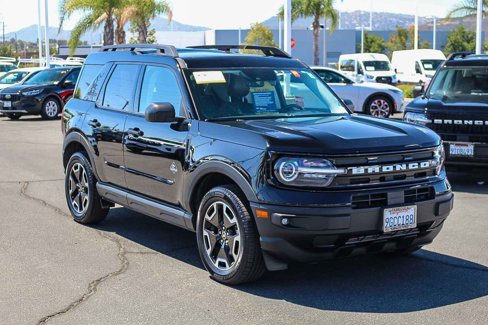Certified 2023 Ford Bronco Sport Outer Banks w/ Tech Package image 3