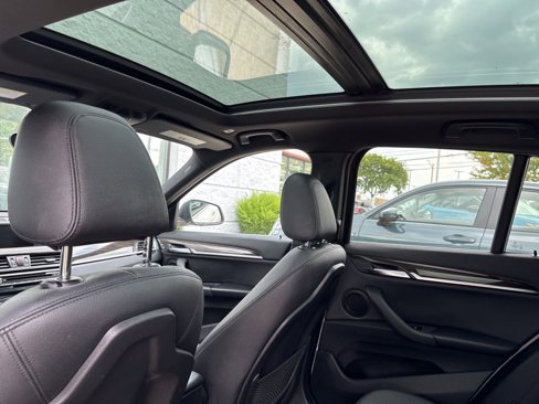 Used 2016 BMW X1 xDrive28i image 5