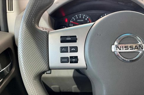 Used 2015 Nissan Frontier S image 22
