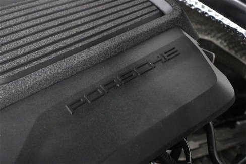 Used 2025 Porsche Macan image 27