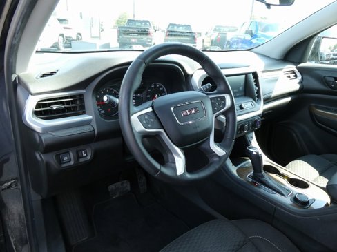 Used 2017 GMC Acadia SLE image 24